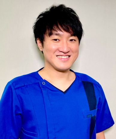 山内 基安（やまうち もとやす）