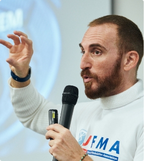 副会長　Marco Pintucci