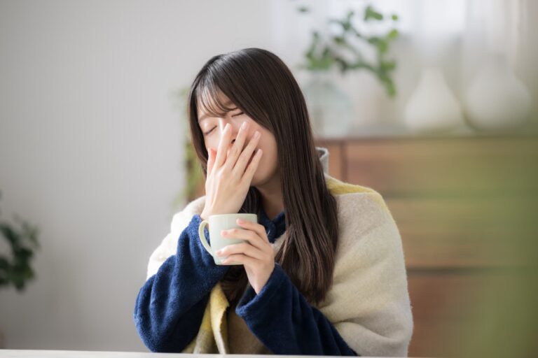 朝起きたときが一番疲れているのはなぜ？睡眠の質を改善する方法を紹介