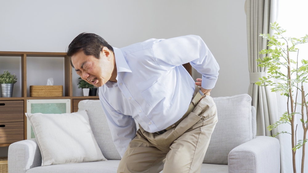 ぎっくり腰は整骨院・整体院で保険適用される?