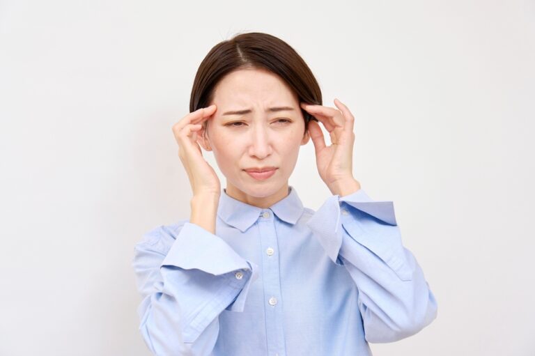 頭痛に効く食べ物7選！効果的な栄養素や食生活のポイントも解説