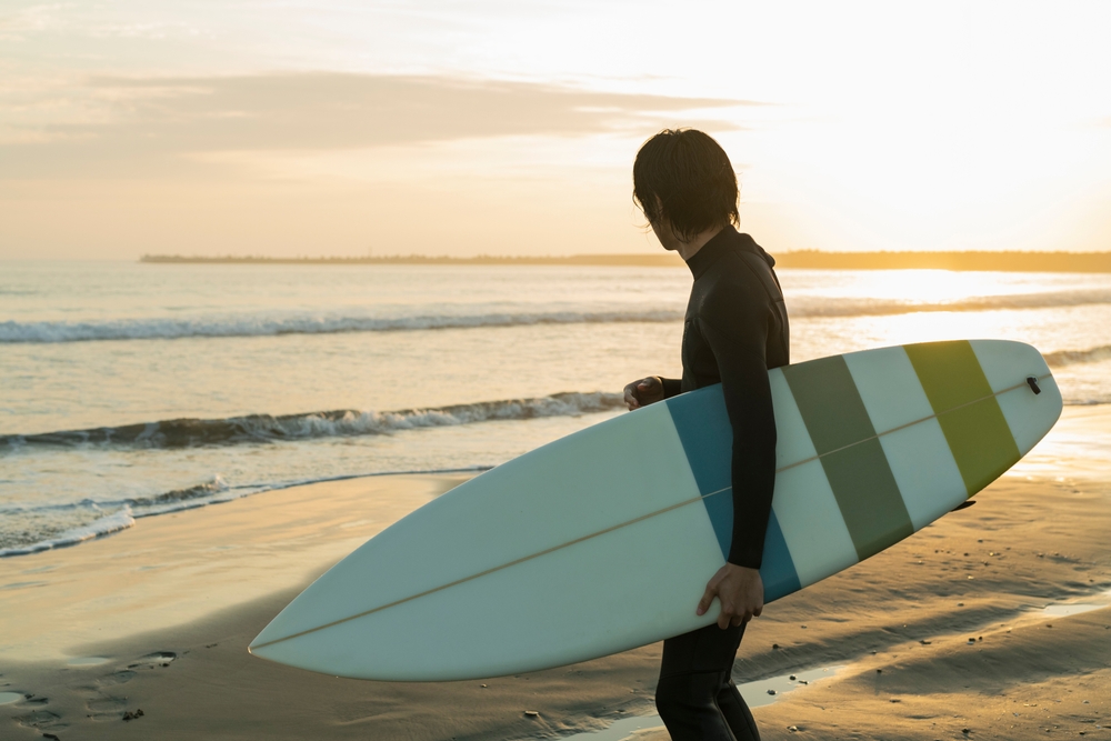 サーフィンで腰痛を引き起こす原因