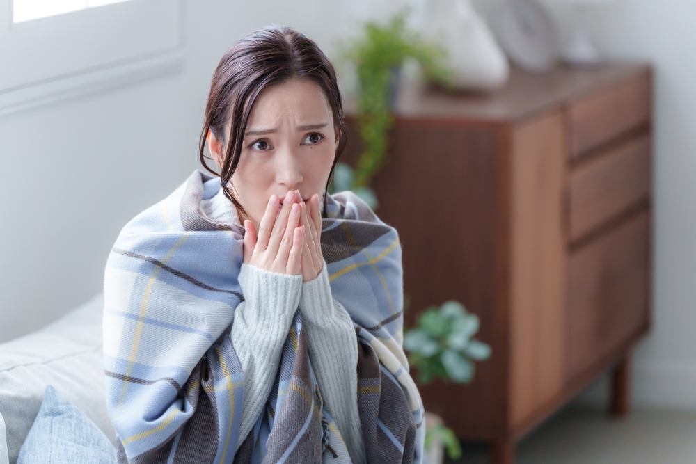 女性が冷え性になりがちな原因とは？温活の食事＆グッズも紹介