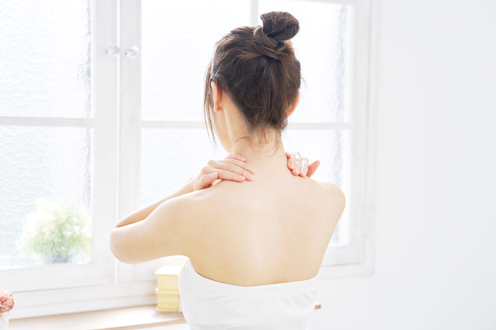 肩こりにはツボ押しマッサージがおすすめ!