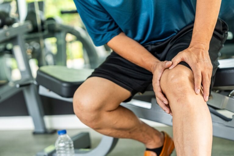 肉離れの前兆とは？見逃さないためのチェック法と正しい対処法を解説