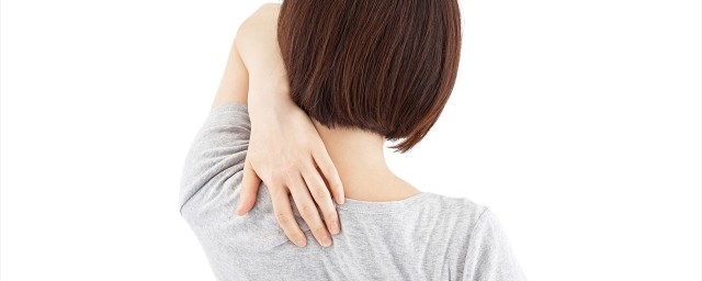 ひどい肩こりがなかなか治らない！原因やおすすめ予防・対処法