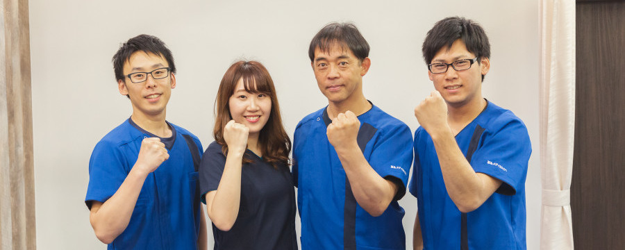 スタッフ集合写真